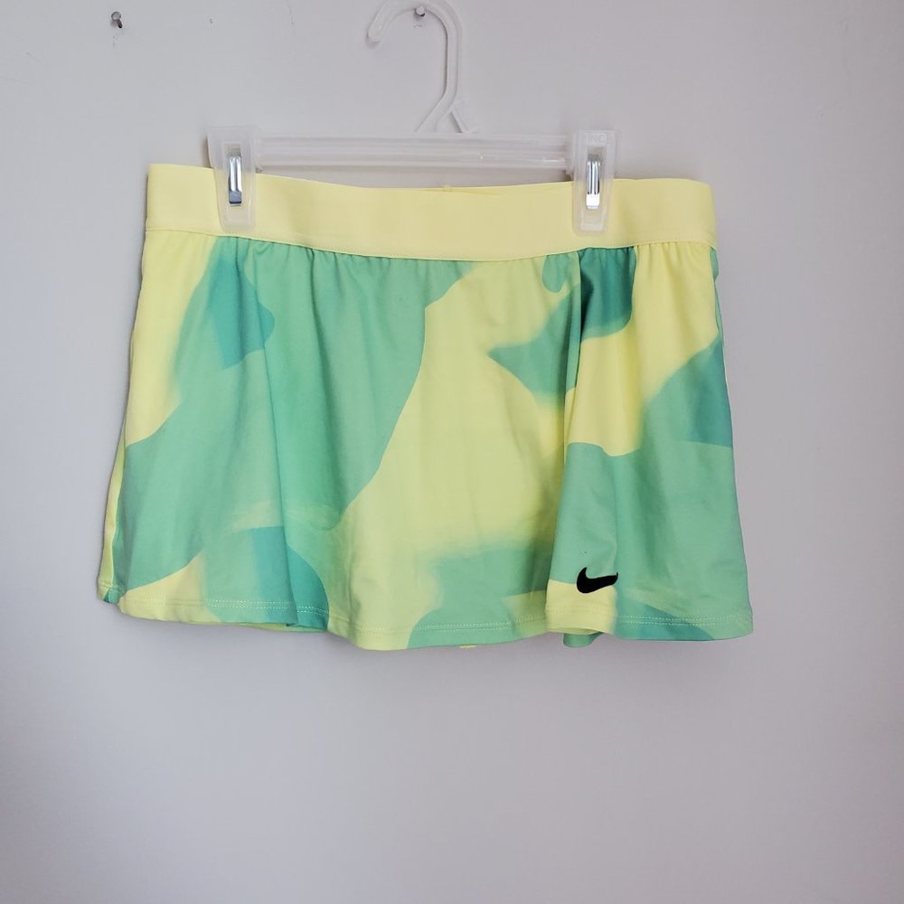 Youth Nike Tennis/Golf Skirt (Woman's XS/S)
